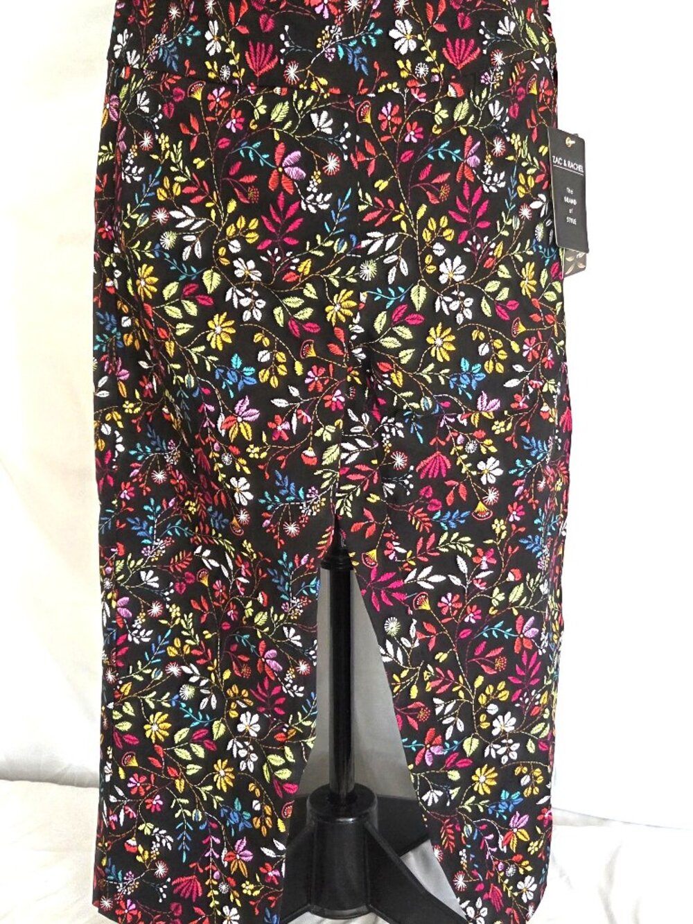 Zac & Rachel Womens Floral Print Sz 12 Stretch Capri Pants AC